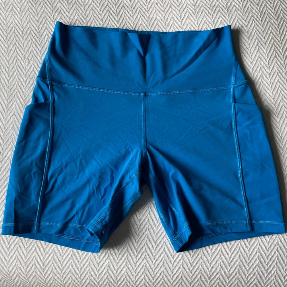 Wunder Train High-Rise short with Pockets 6”